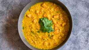 Ayurveda Cooking - Warm and Spicy Pumpkin, Ginger, and Lentil Soup