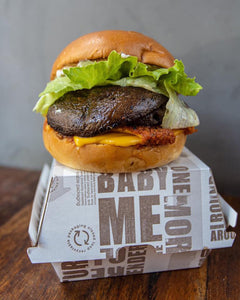 🍔 Grilled Portobello Mushroom Burgers with Kandoo Marinade (Vegetarian)